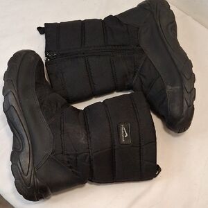 Polar Edge Men's Black Waterproof Snow/ Rain Boots. Lightly Worn